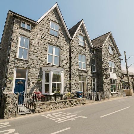 Angorfa Villa Llanbedr  Exterior photo